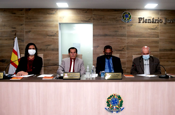 Read more about the article Câmara abrirá os trabalhos de 2022 com a presença do prefeito Genival Deolino