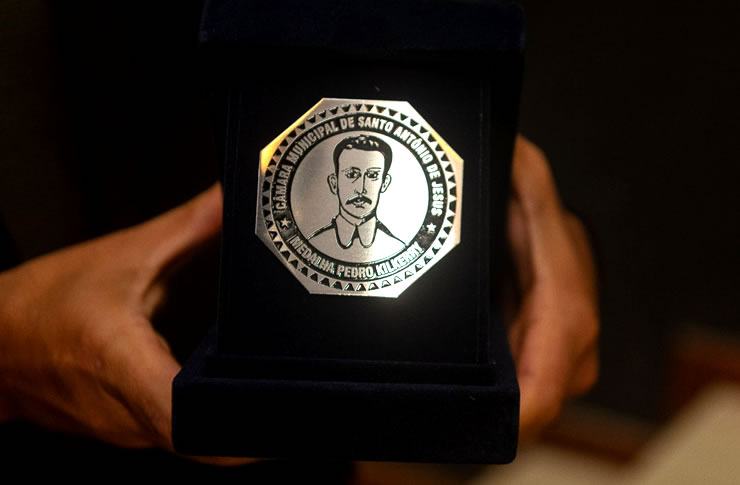 Read more about the article Câmara vai homenagear personalidades com entrega da Medalha Pedro Kilkerry em Sessão Solene