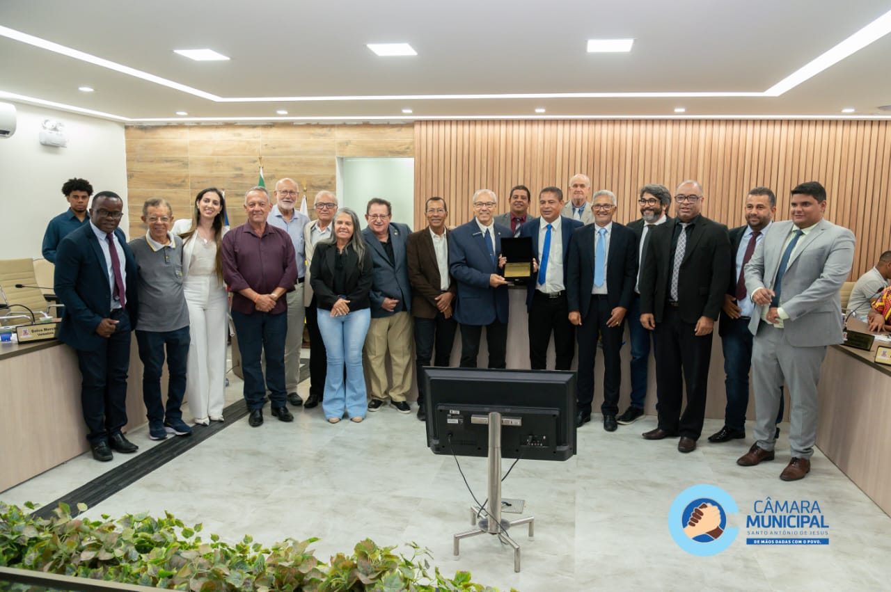Read more about the article Sessão especial homenageia o Rotary Club de Santo Antonio de Jesus